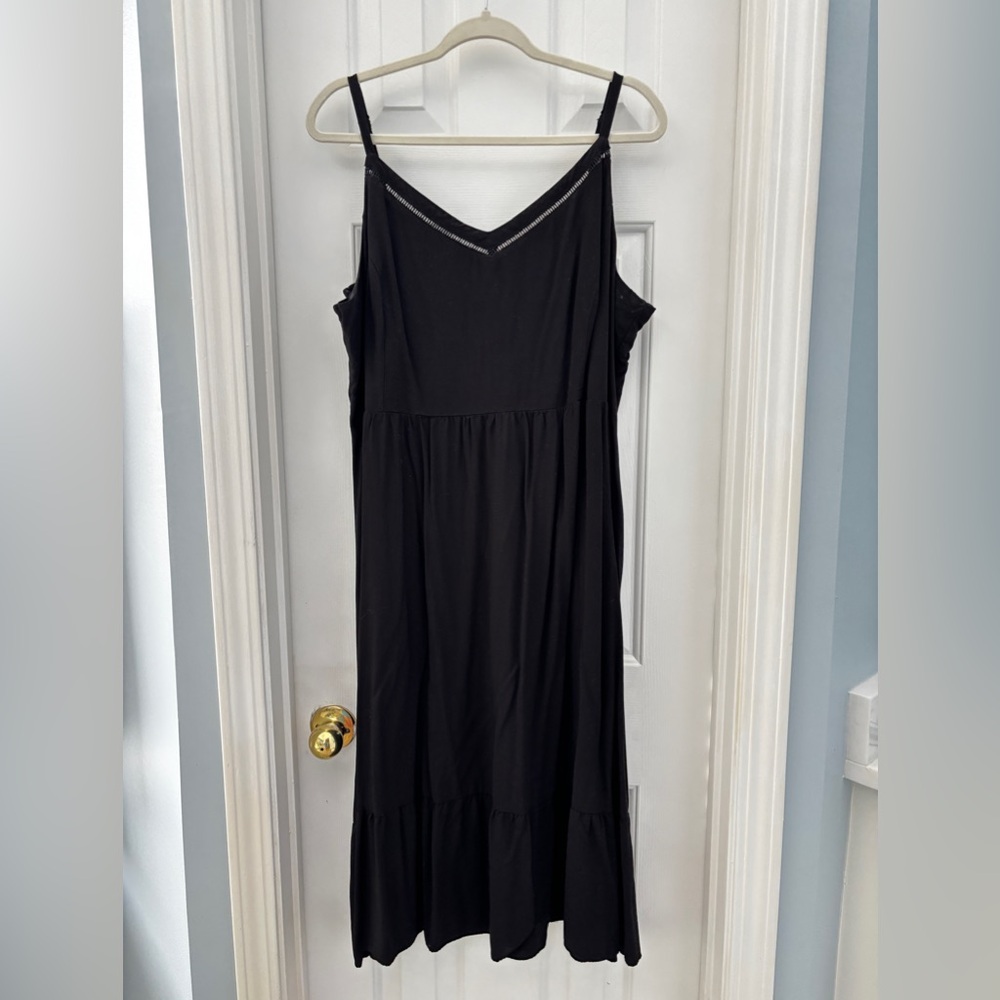 Black midi dress